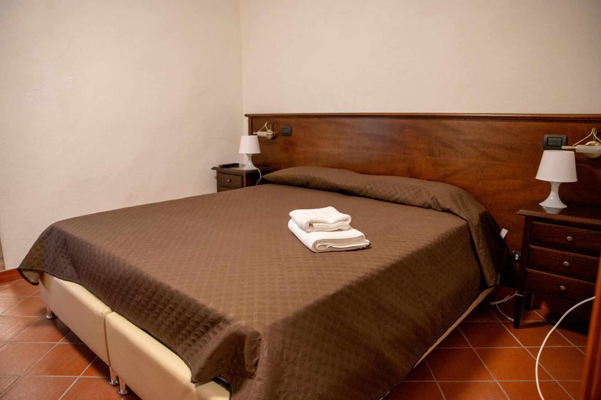 Dimora Del Borgo Affittacamere Sangineto Exteriör bild